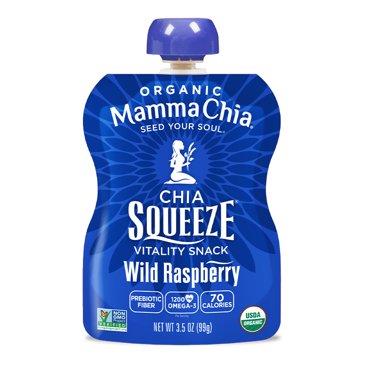 Mamma Chia Chia Squeeze Wild Raspberry snack package on a white background